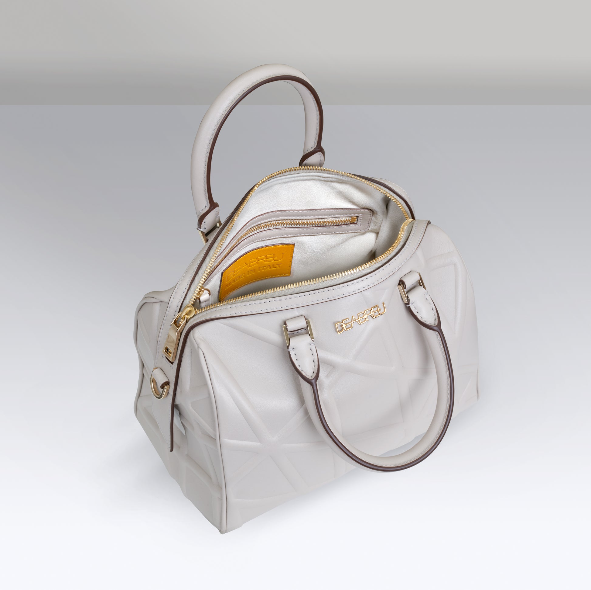 Diagonal Boston Bag | Beige Embossed Leather | Italian Made | Deabreu Italy