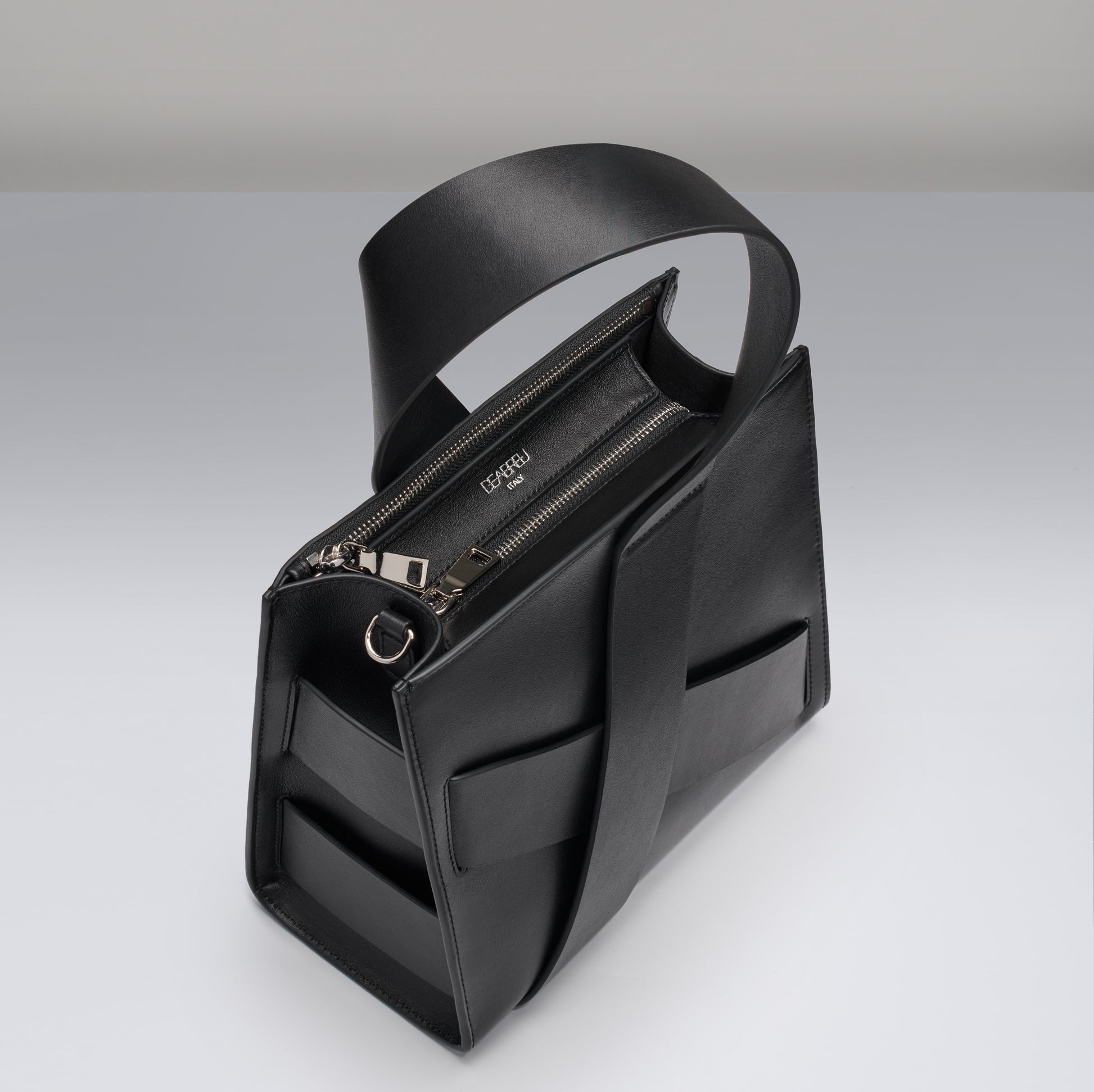 BLACK DIAGONAL ZITA BAG