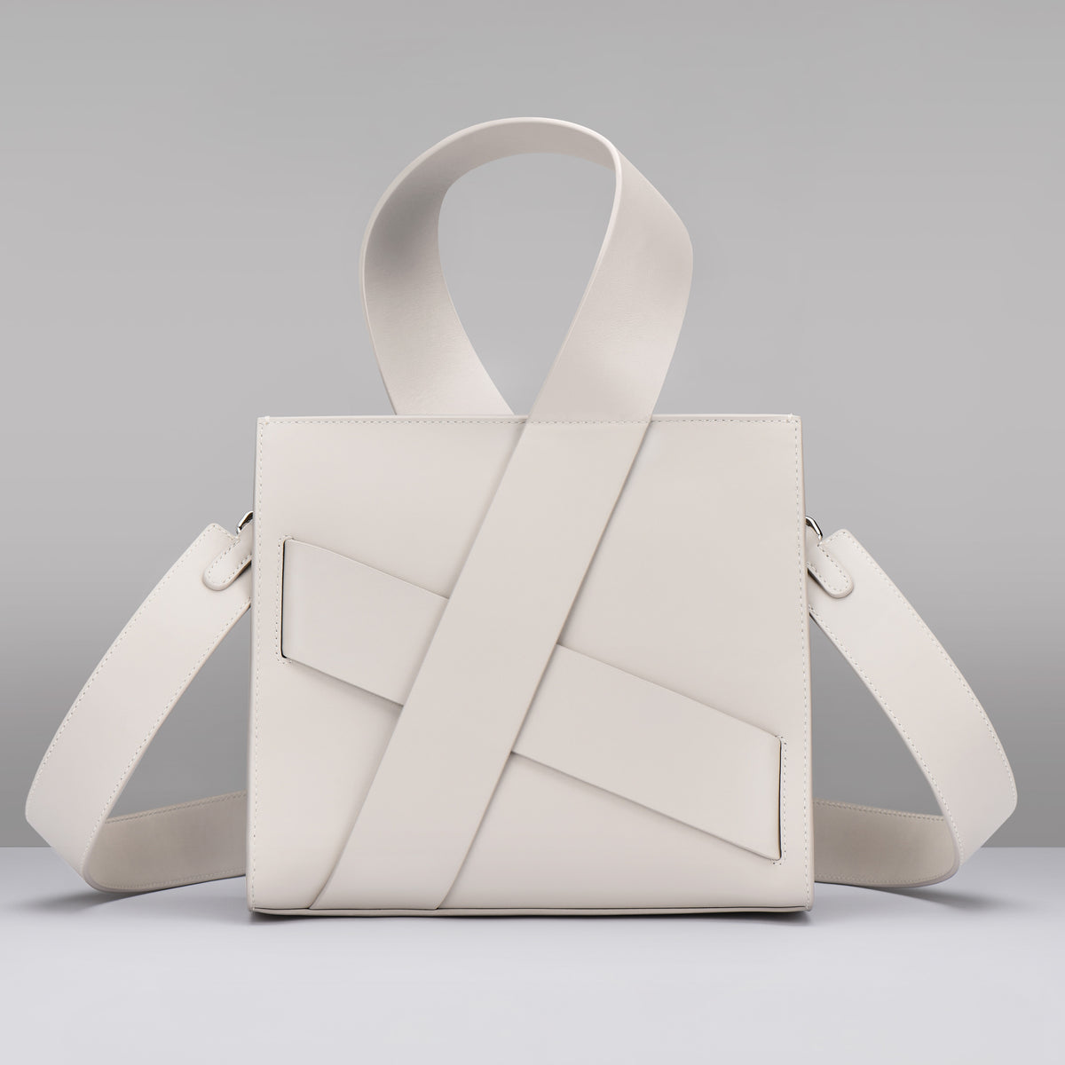 WHITE DIAGONAL ZITA BAG